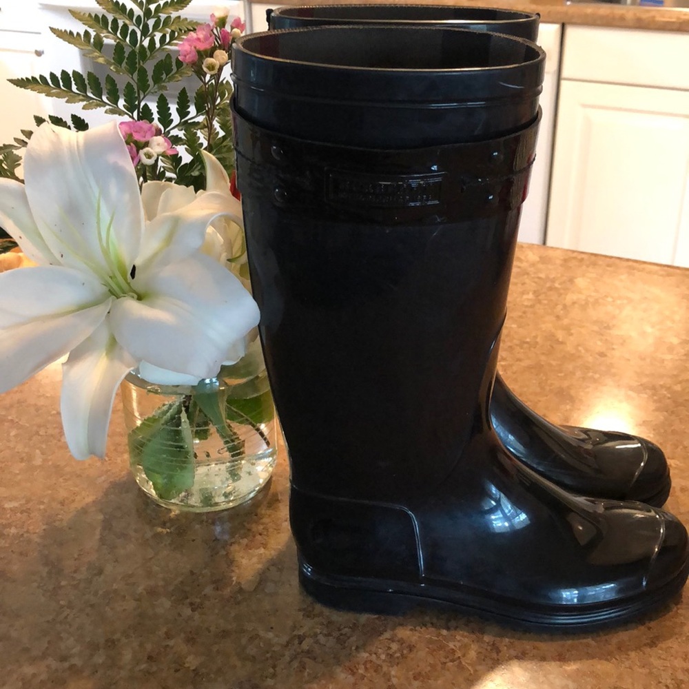 Burberry black rain boots size 37-US size 7